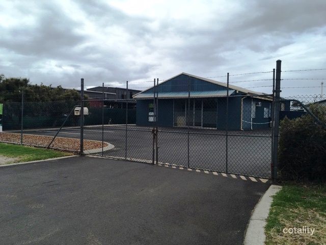 15 Neville St, Busselton, WA 6280