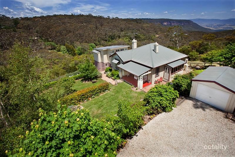 32-34 Bundarra St, Blackheath, NSW 2785