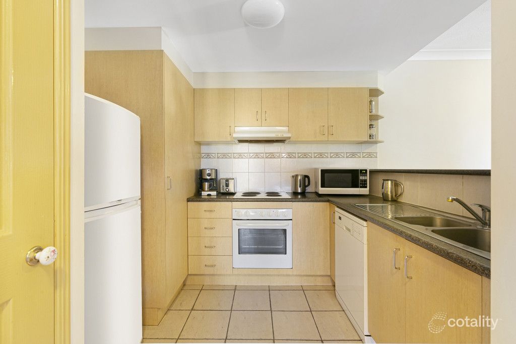 7/152-154 High St, Southport, QLD 4215