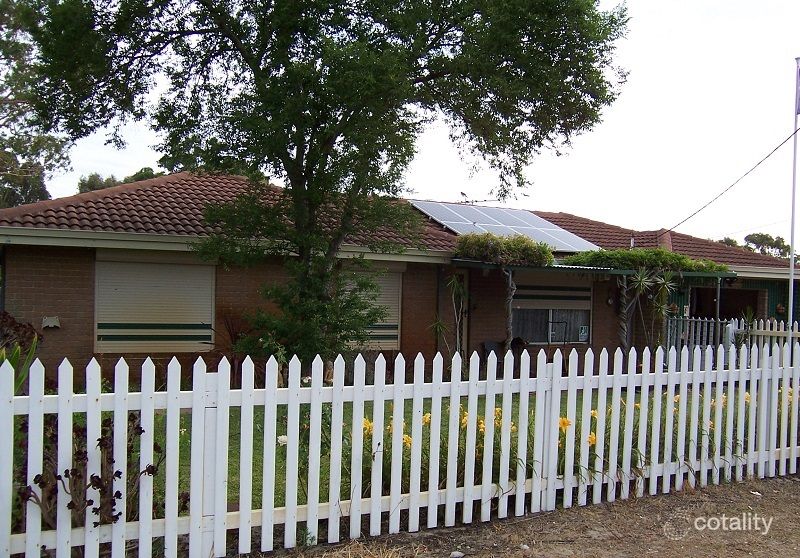 137 Walter Rd E, Bassendean, WA 6054