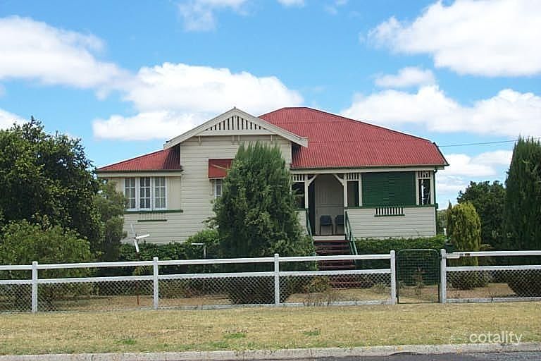 11 Wantley St, Warwick, QLD 4370