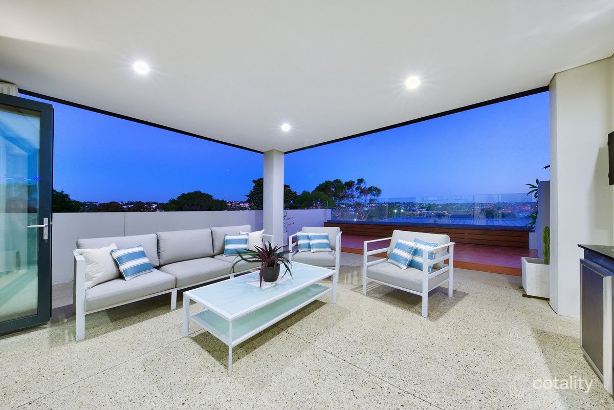 21c Wilton Pl, Scarborough, WA 6019