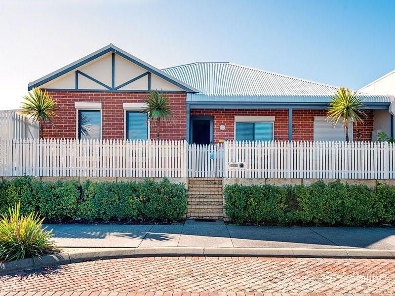 81 Shepperton Dr, Butler, WA 6036