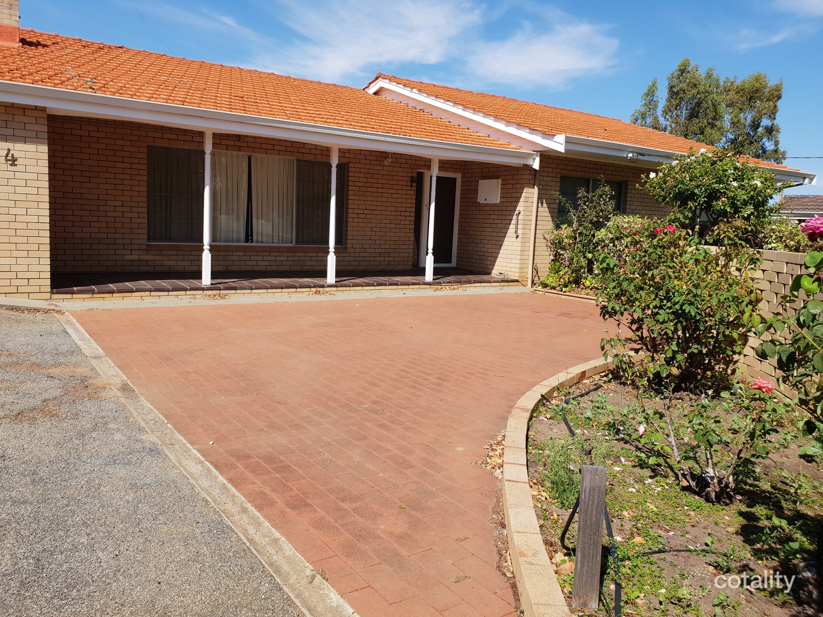 4 Kobeelya Ave, Katanning, WA 6317