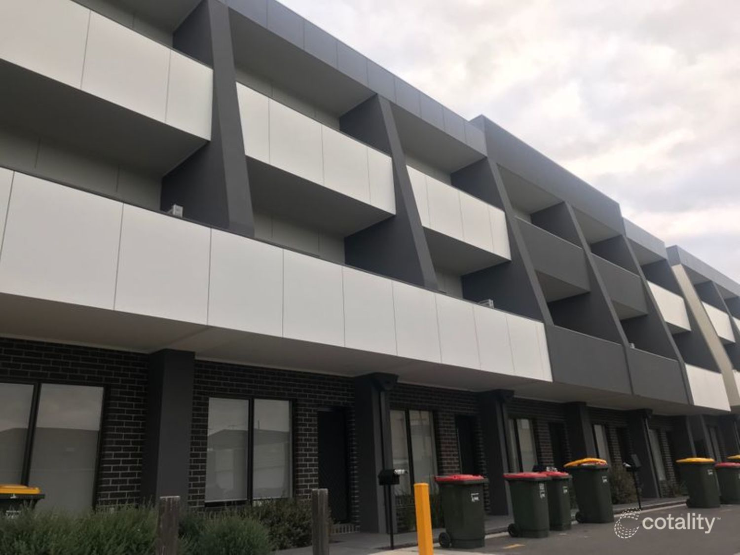 18/1-27 Punt St, Craigieburn, VIC 3064