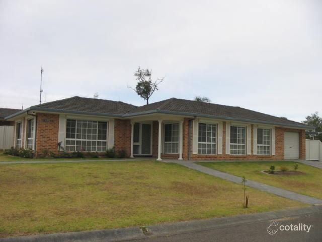 1 Glading Cl, Lake Haven, NSW 2263