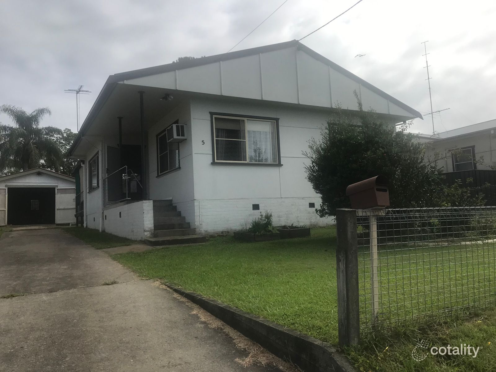 5 Mossberry Ave, Junction Hill, NSW 2460