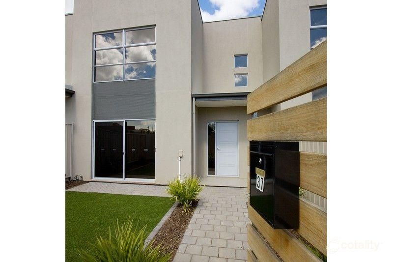 37 Lyons Rd, Windsor Gardens, SA 5087