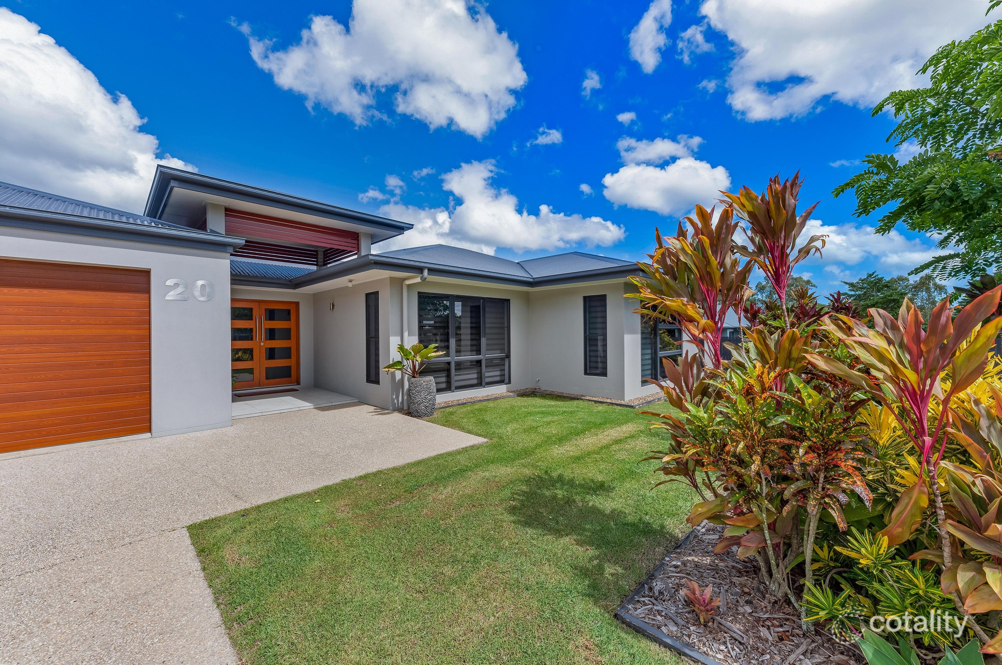20-22 Stanley Dr, Cannon Valley, QLD 4800