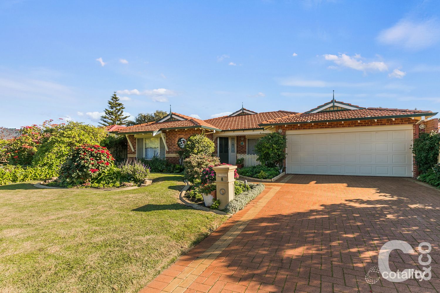 8 Anjou Grn, Port Kennedy, WA 6172