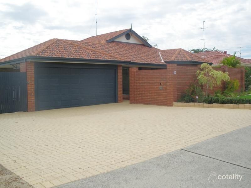 50 Peelwood Pde, Halls Head, WA 6210