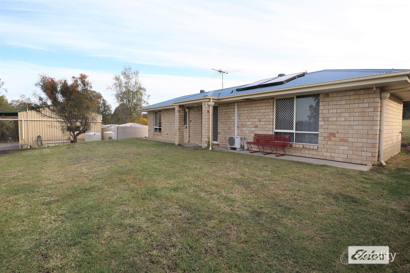 60 Australia Ii Dr, Kensington Grove, QLD 4341