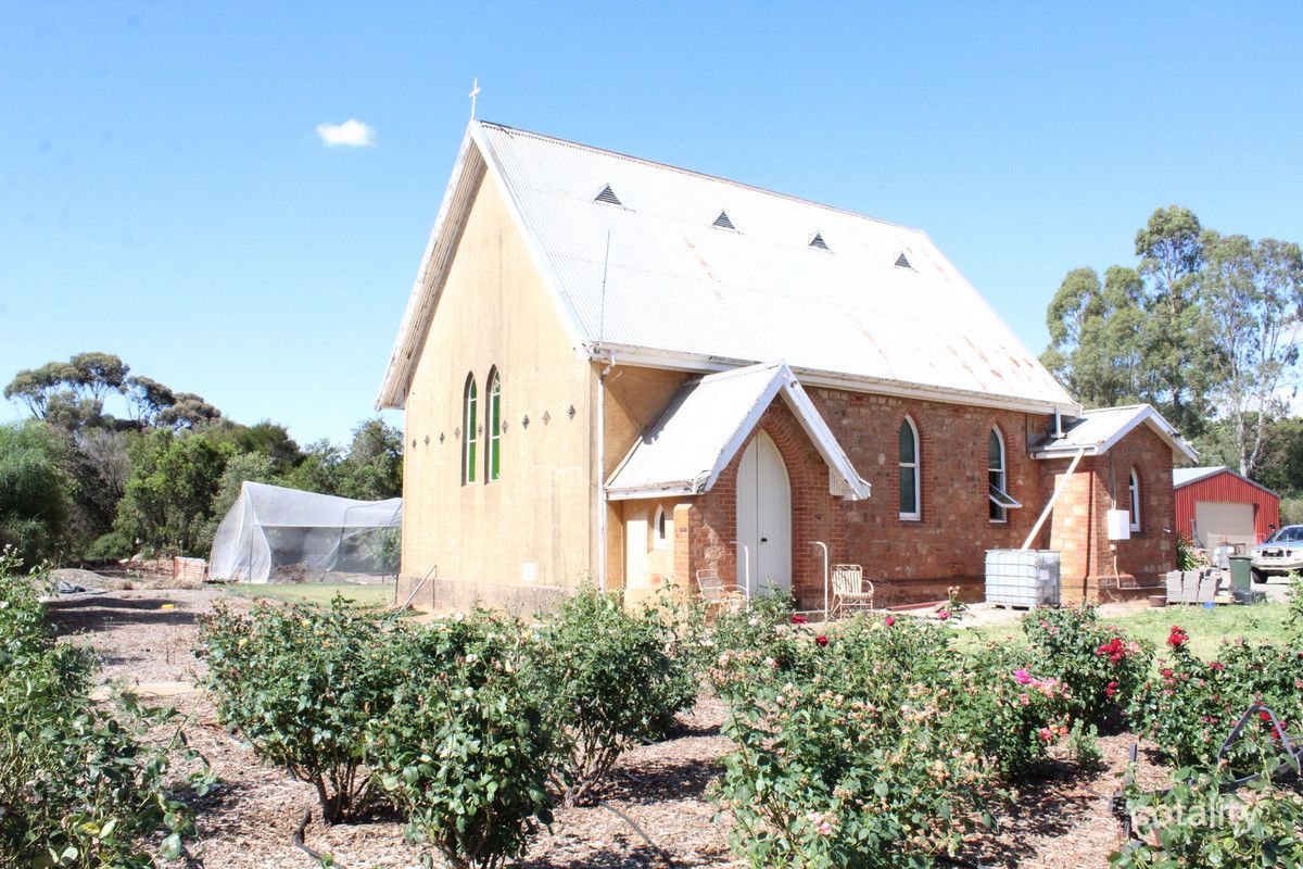 6 Fourth St, Booborowie, SA 5417