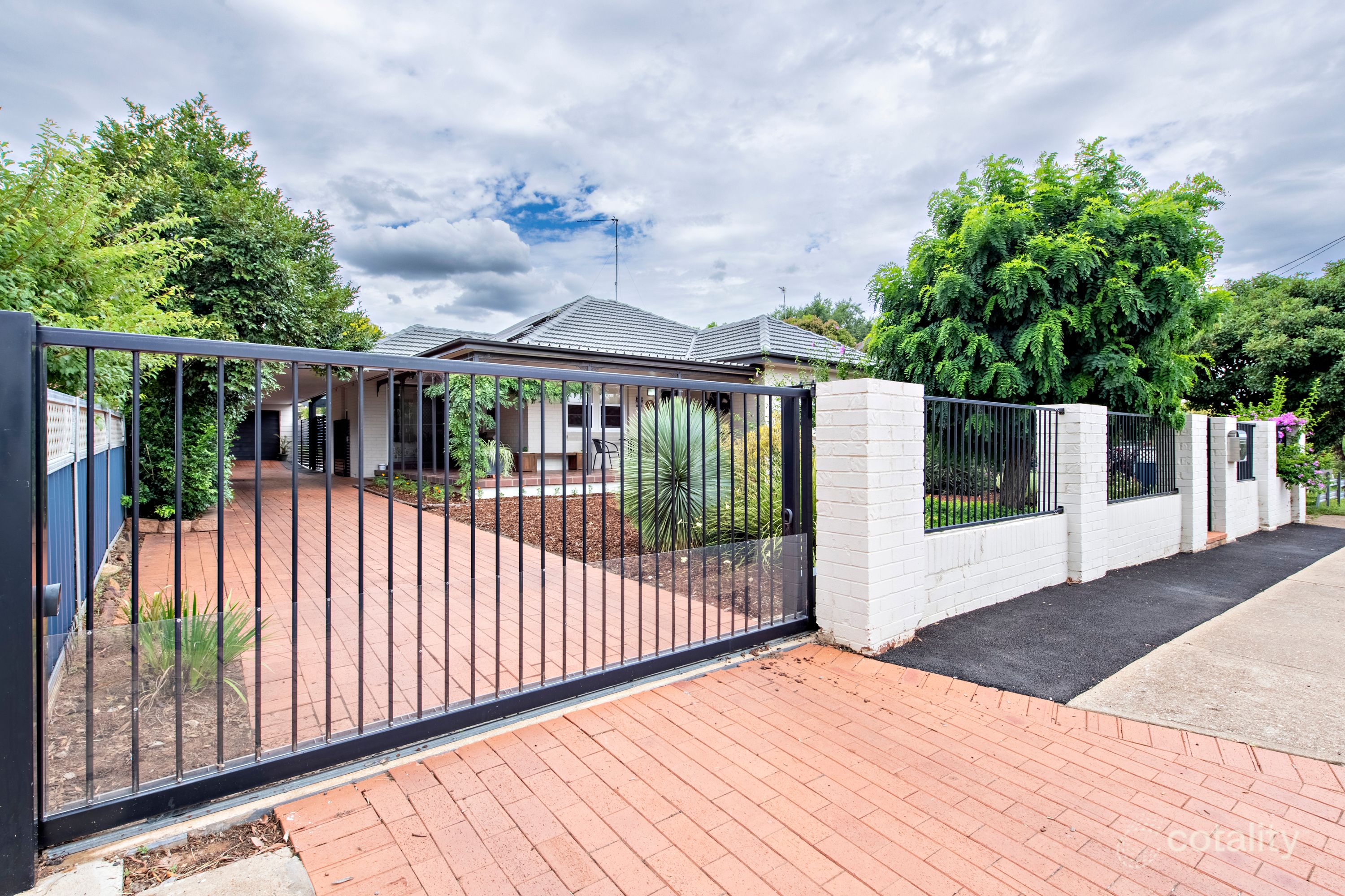 294 Fitzroy St, Dubbo, NSW 2830
