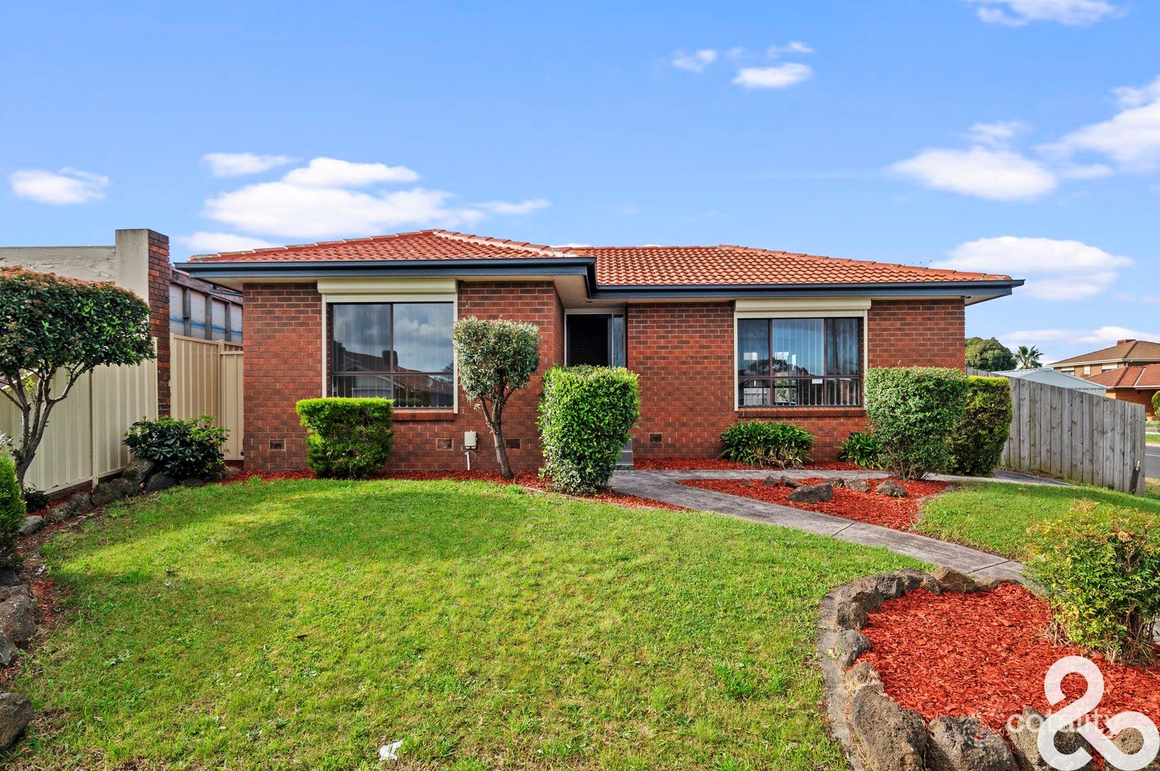 42 Centenary Dr, Mill Park, VIC 3082