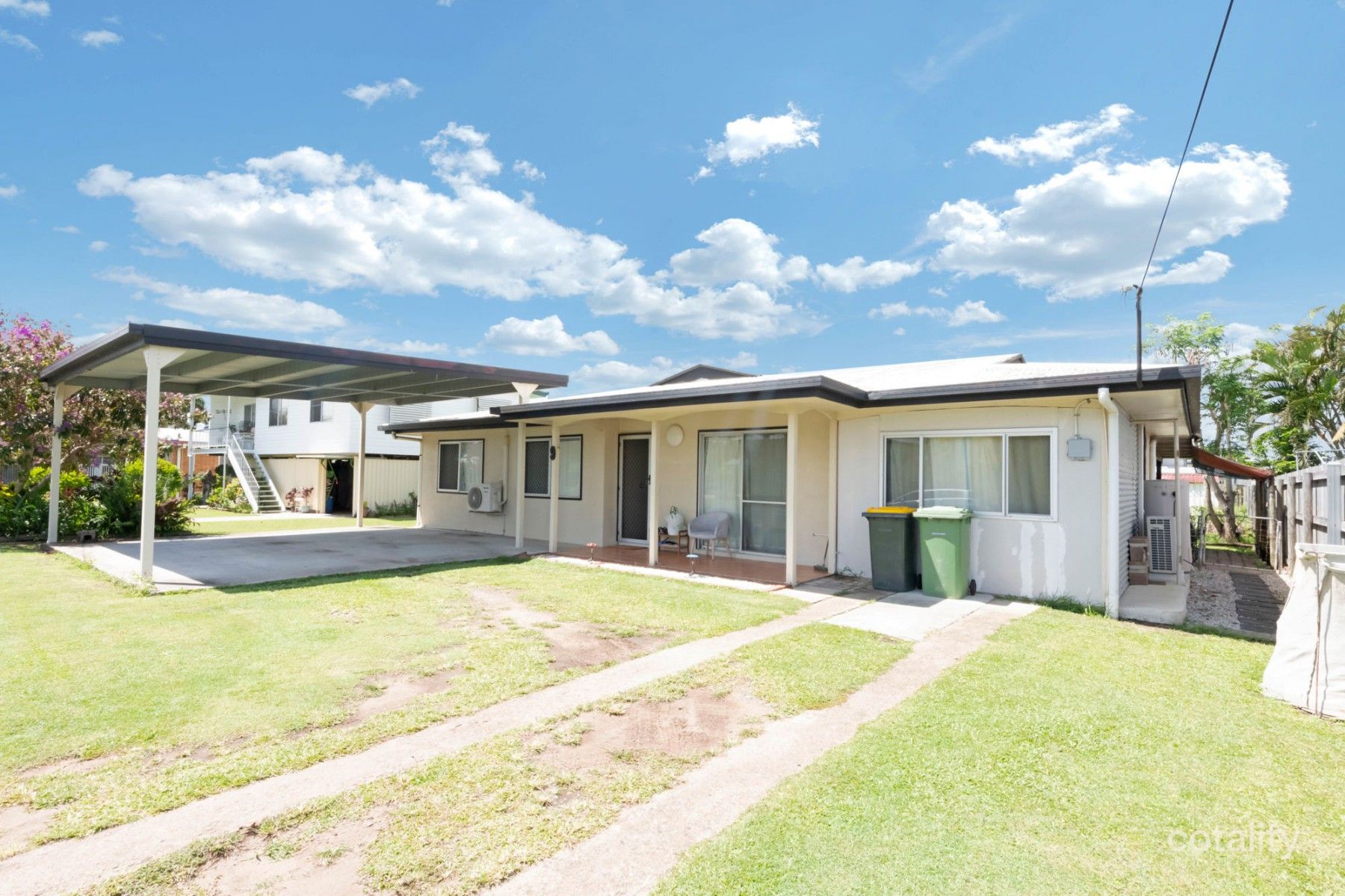 9 Pharlap Pde, Ooralea, QLD 4740