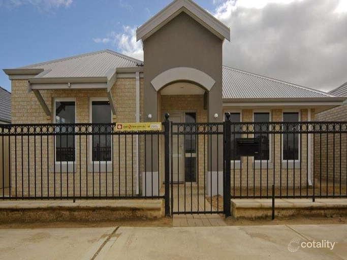 44 Gaudi Way, Clarkson, WA 6030