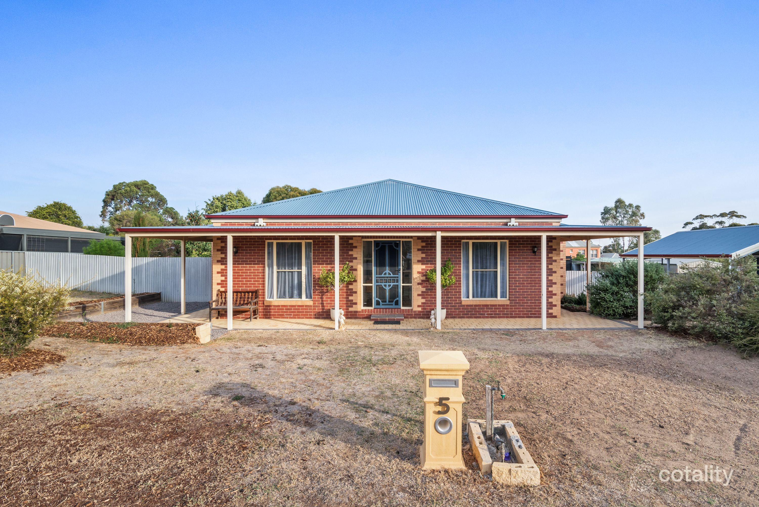 5-7 Franklin St, Sailors Gully, VIC 3556