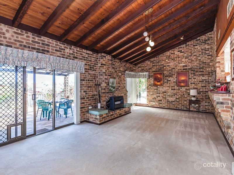 4 Mahonia Pl, Duncraig, WA 6023