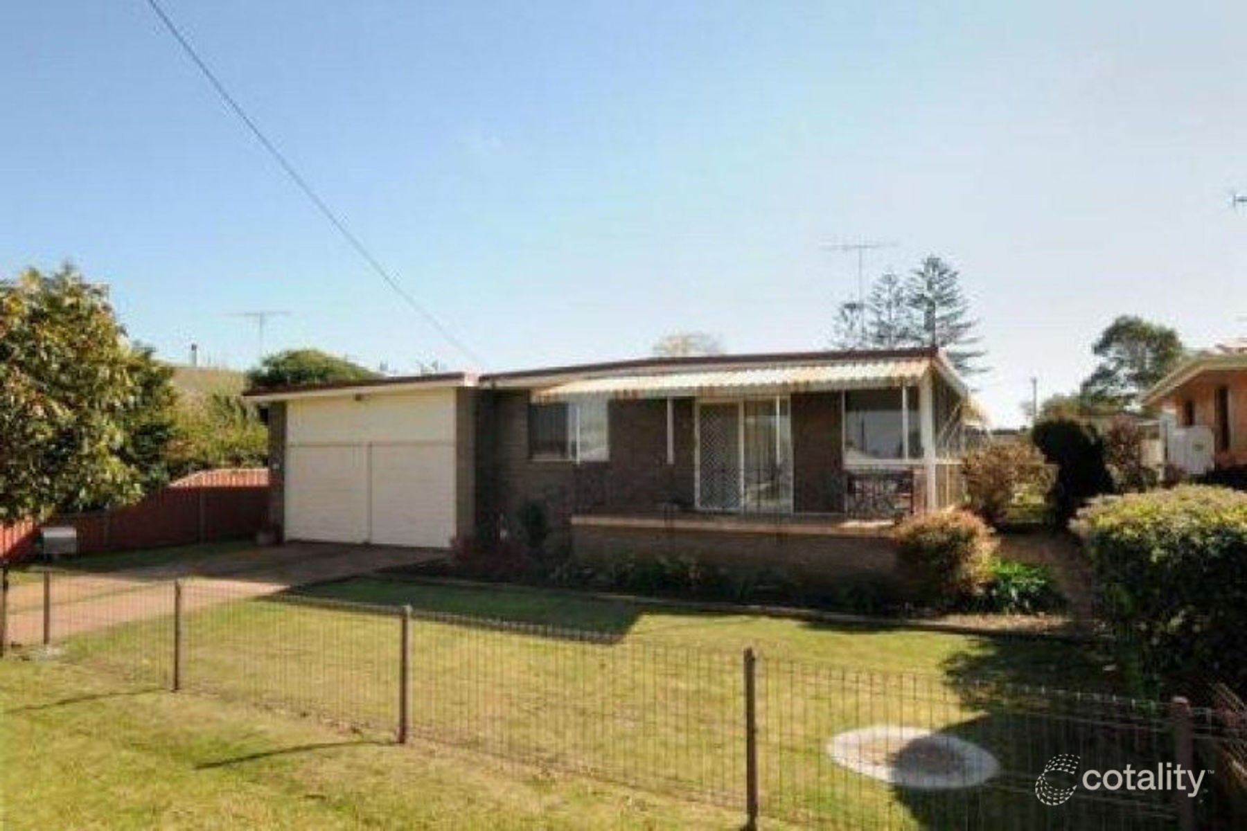 19 Clarice St, Harristown, QLD 4350