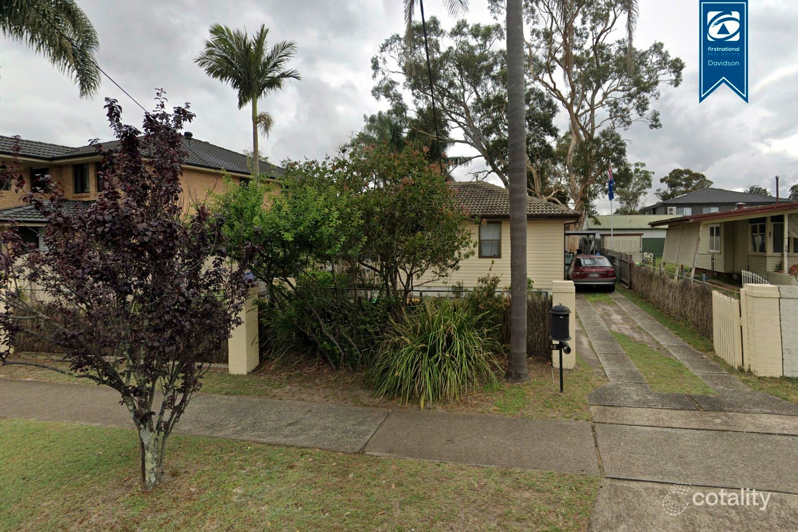 12 Mubo Cres, Holsworthy, NSW 2173