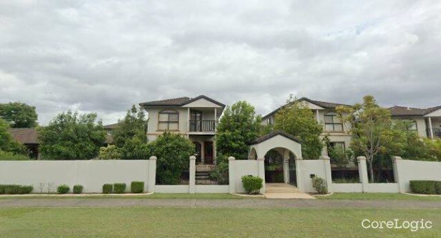 13/12 Greendale Way, Carindale, QLD 4152