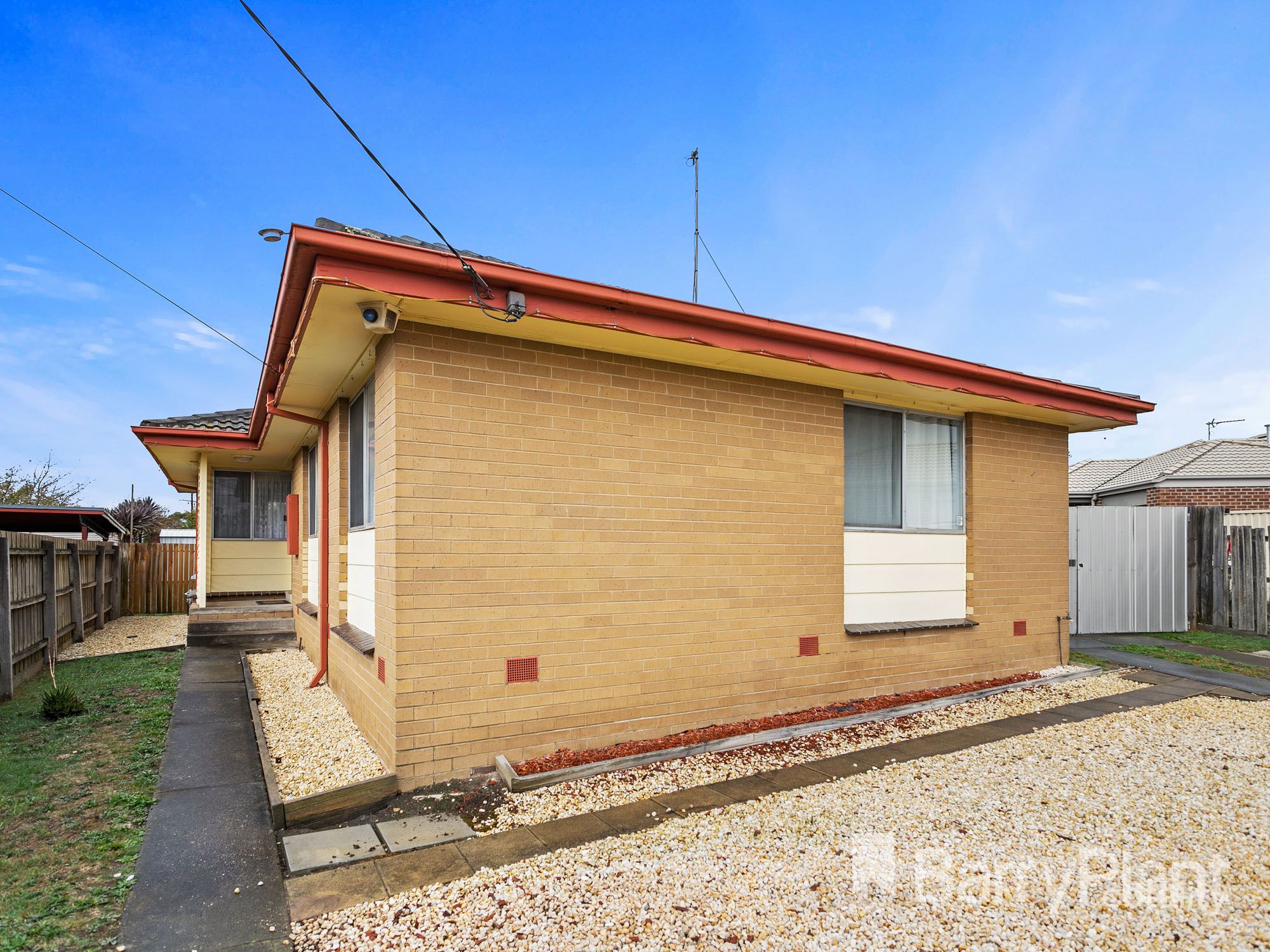 2 Erica St, Wendouree, VIC 3355