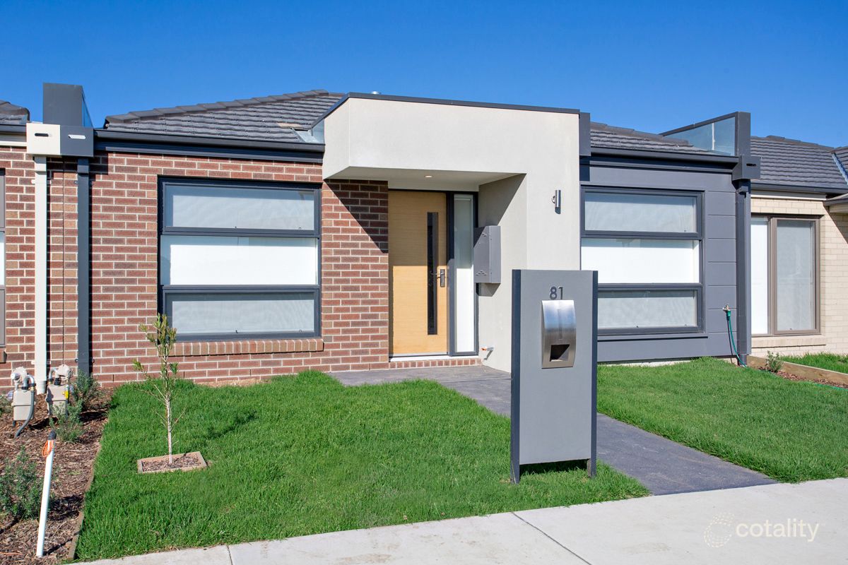 81 Oshannassy Pde, Lucas, VIC 3350
