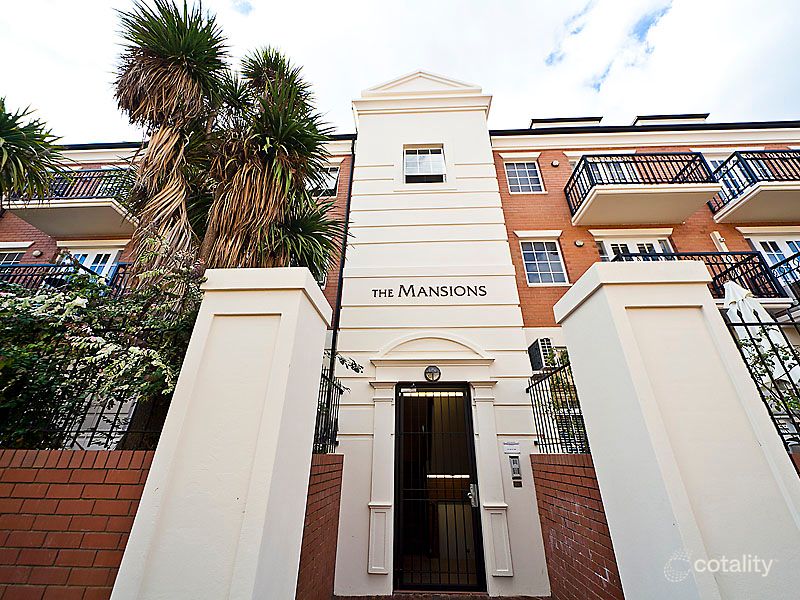 8/19 Little Shenton Lane, Northbridge, WA 6003