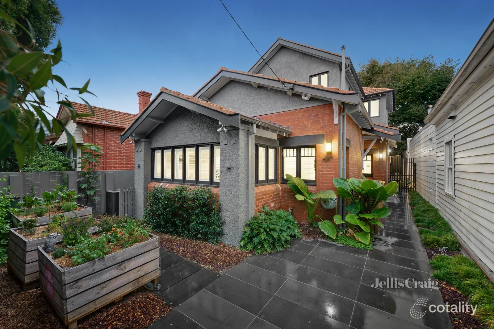 19 Andrew St, Windsor, VIC 3181