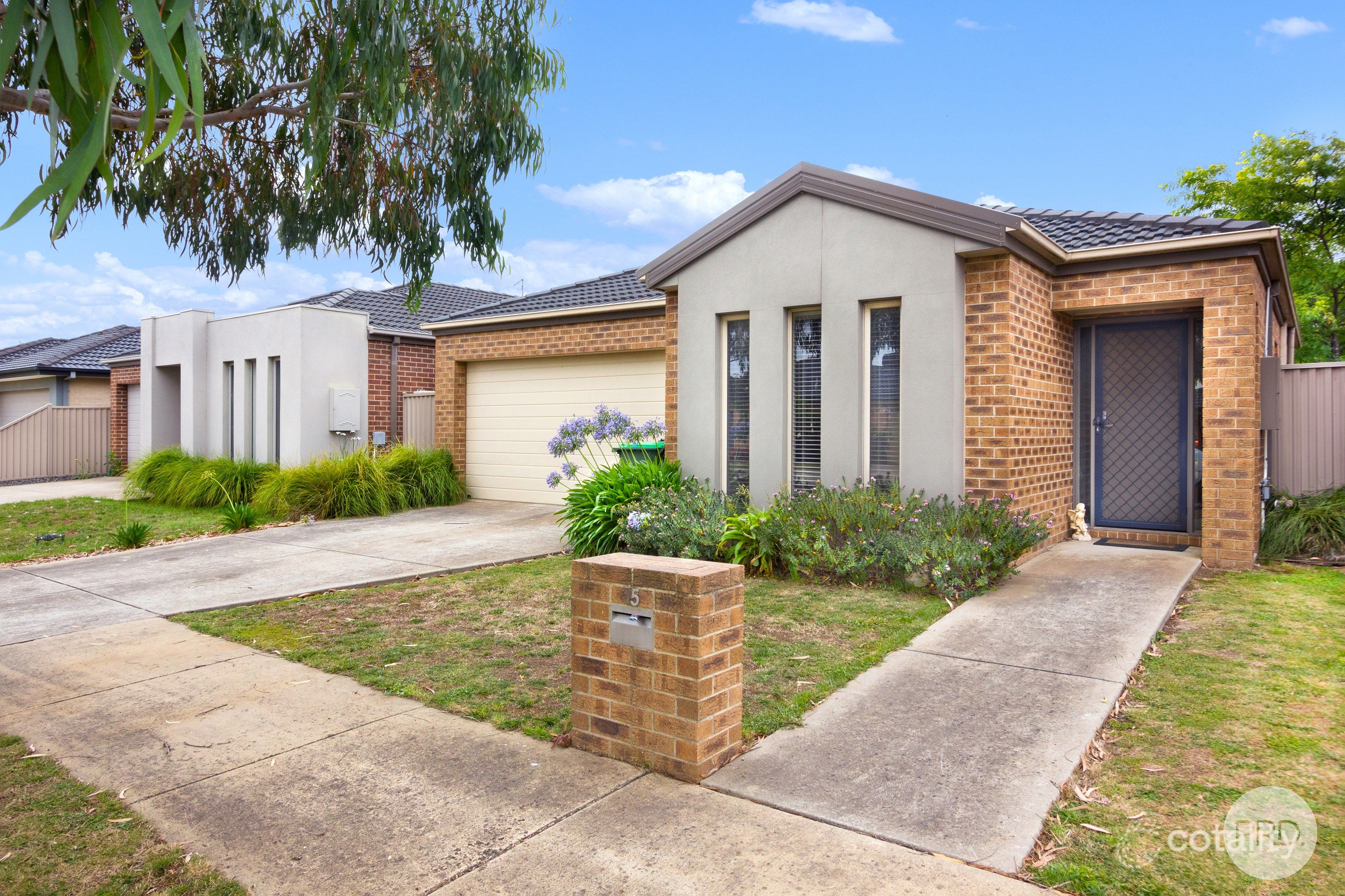 15 Oberon St, Alfredton, VIC 3350