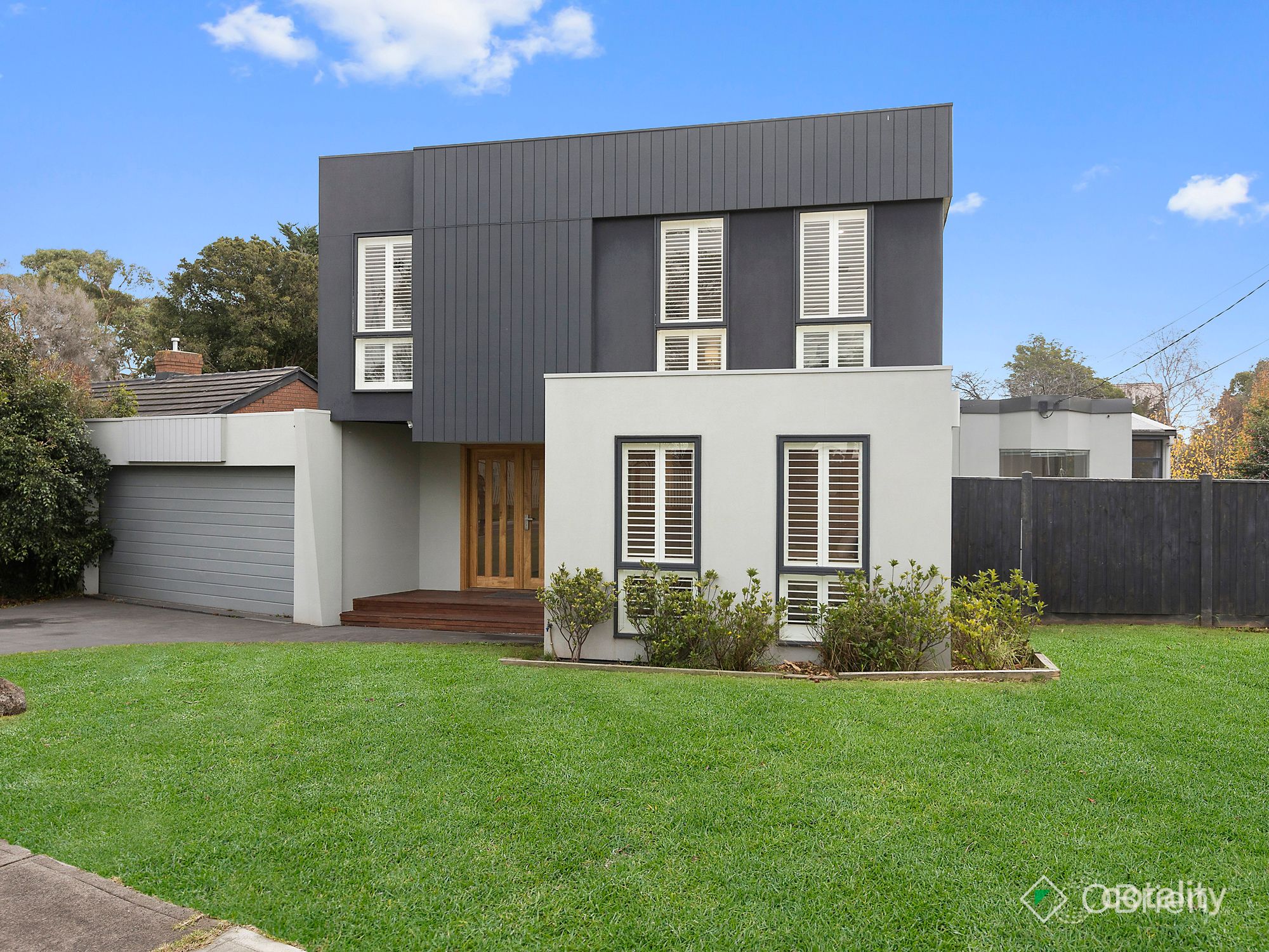 2 Amberley Cres, Frankston South, VIC 3199