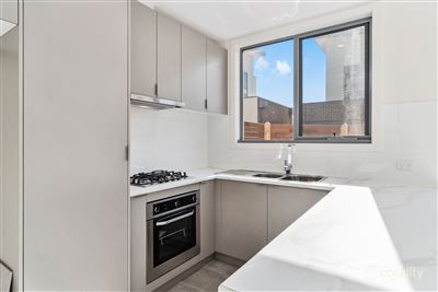 1/23b Gairloch Dr, Frankston, VIC 3199