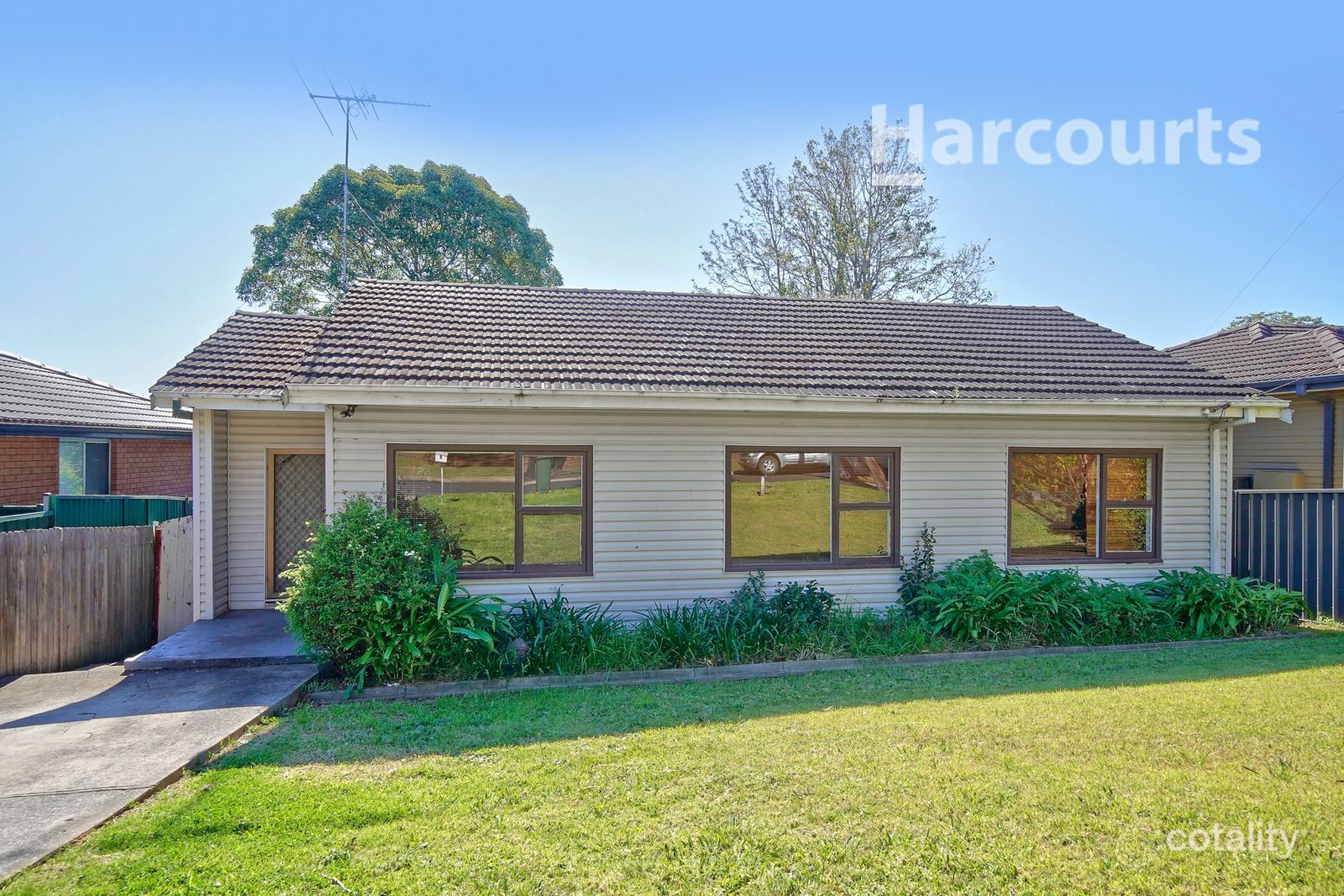 19 Turimetta Ave, Leumeah, NSW 2560