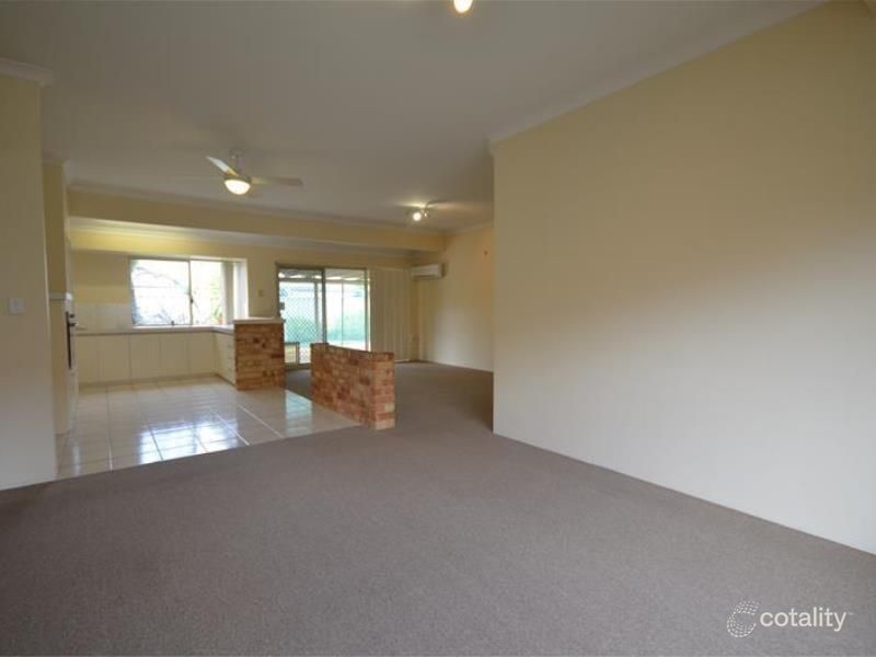 4 Bandol Gdns, Secret Harbour, WA 6173