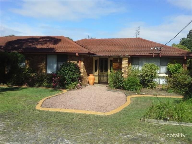 37 Avenue Of The Allies, Tanilba Bay, NSW 2319