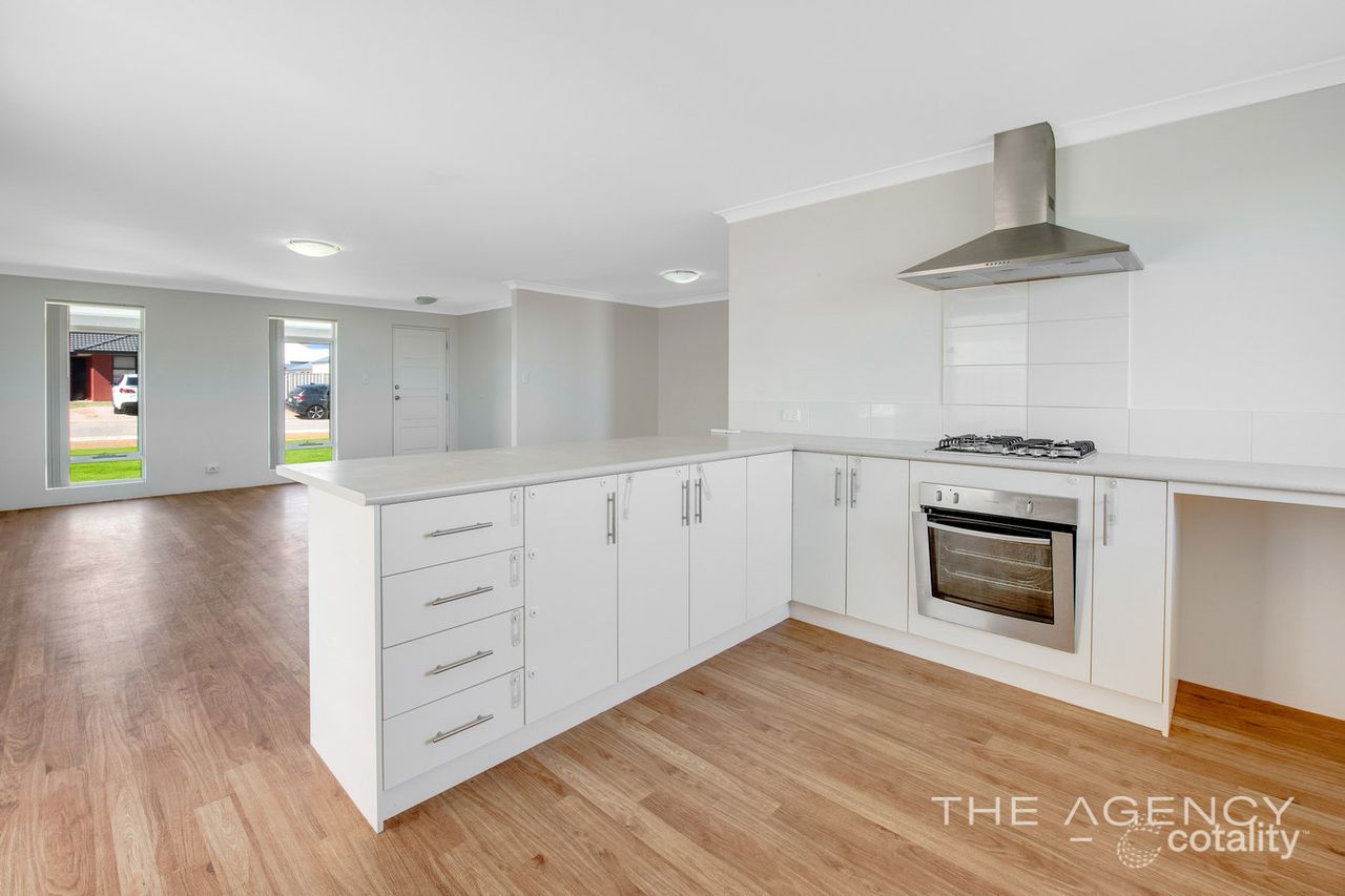 22 Windward Way, Drummond Cove, WA 6532