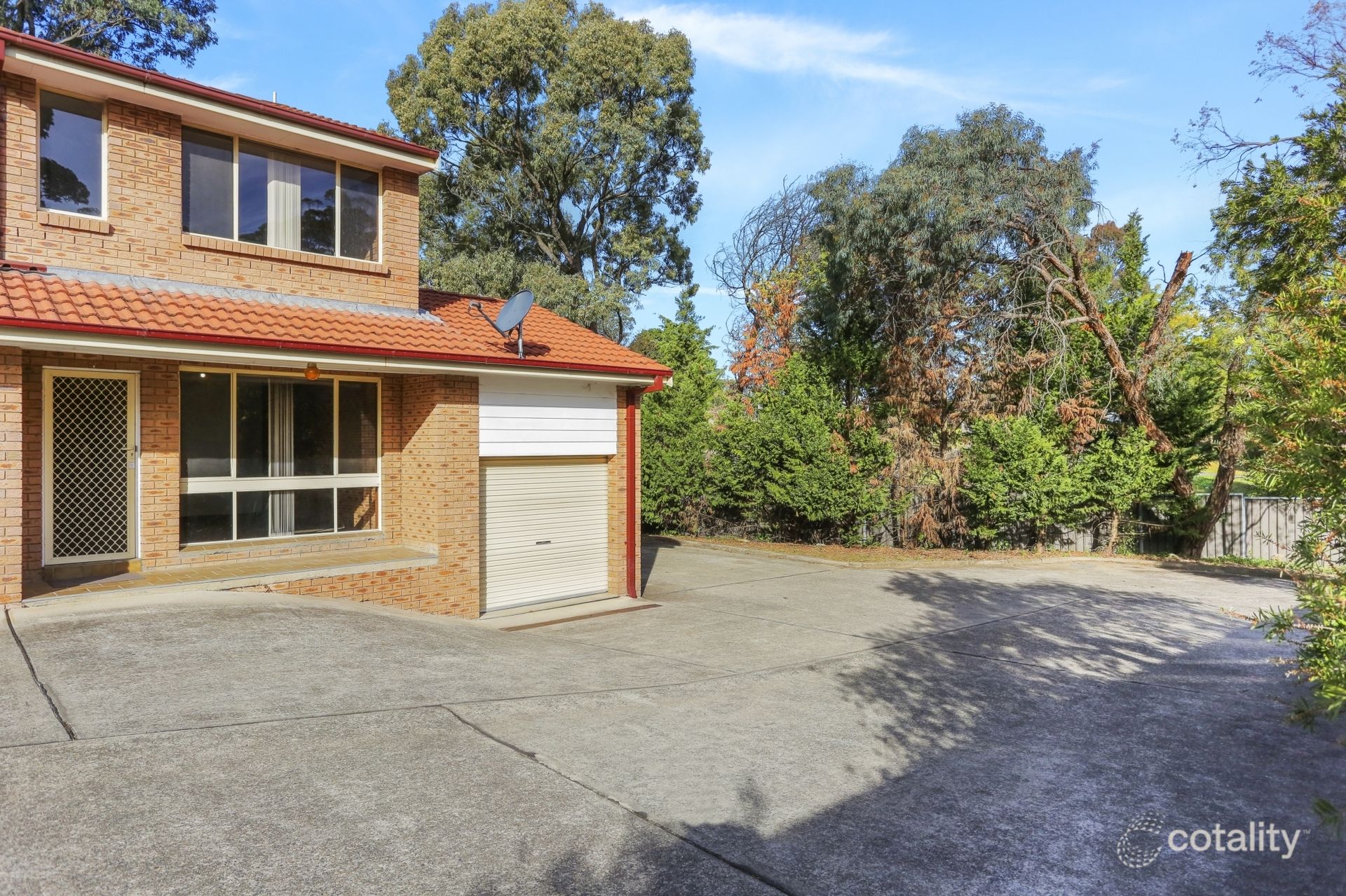 8/10 Windeyer St, Thirlmere, NSW 2572