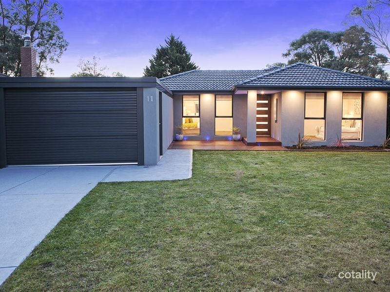 11 Bush Ct, Langwarrin, VIC 3910