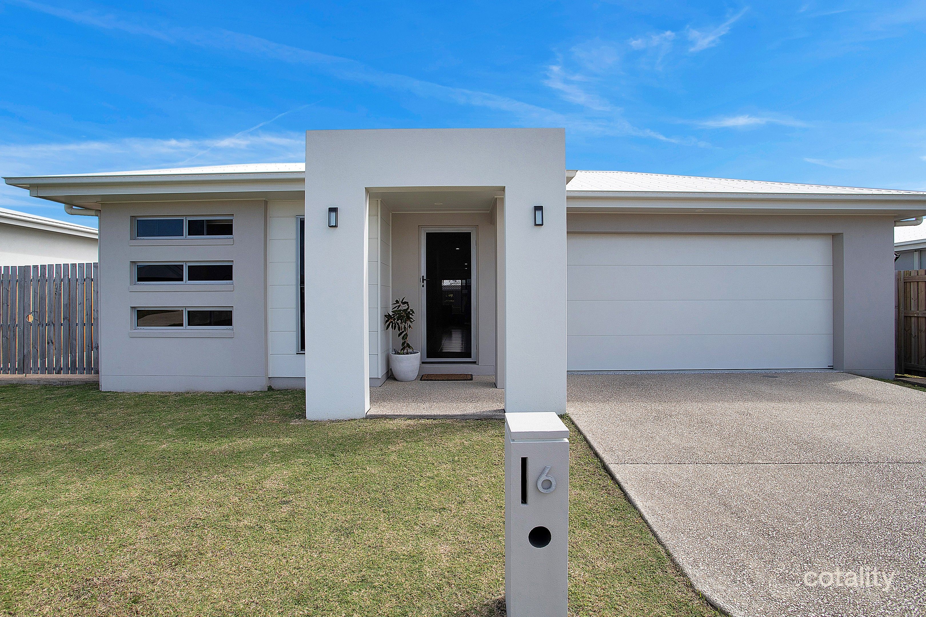 6 Lugano Mews, Andergrove, QLD 4740