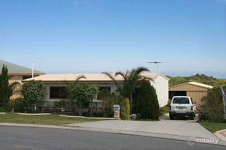 9 Third Ave, Burns Beach, WA 6028