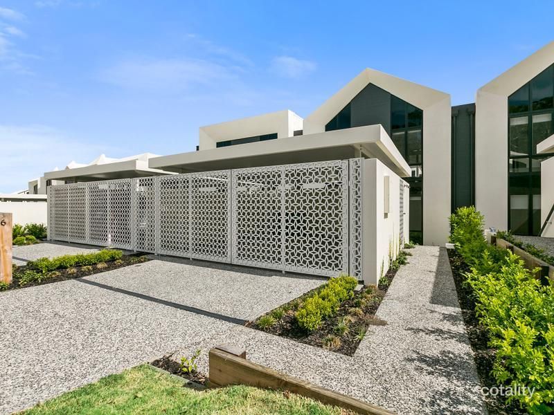 2 Terraces Ct, Peregian Springs, QLD 4573