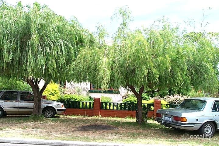 16 Araluen St, Morley, WA 6062
