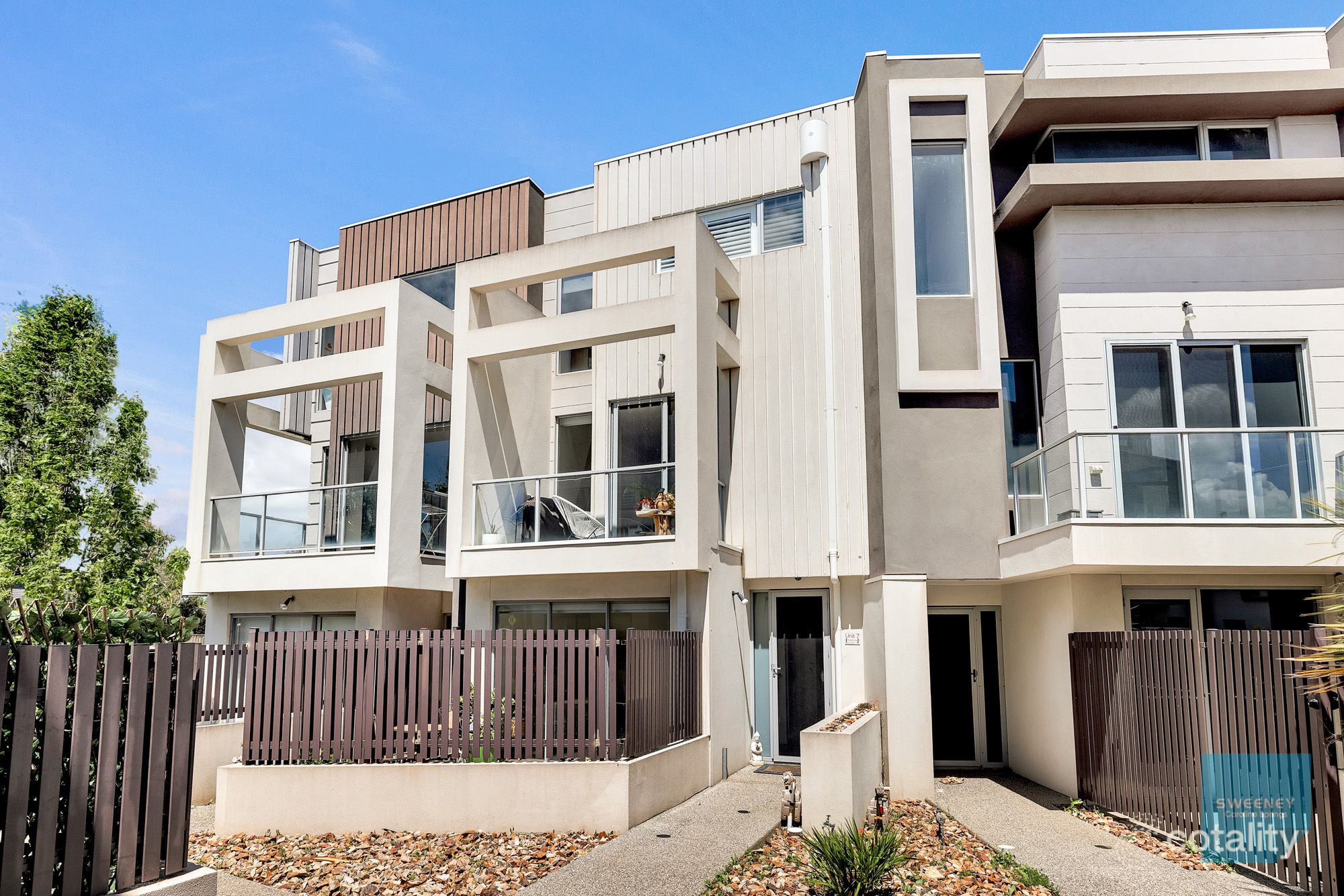 7/25 Boathouse Dr, Caroline Springs, VIC 3023