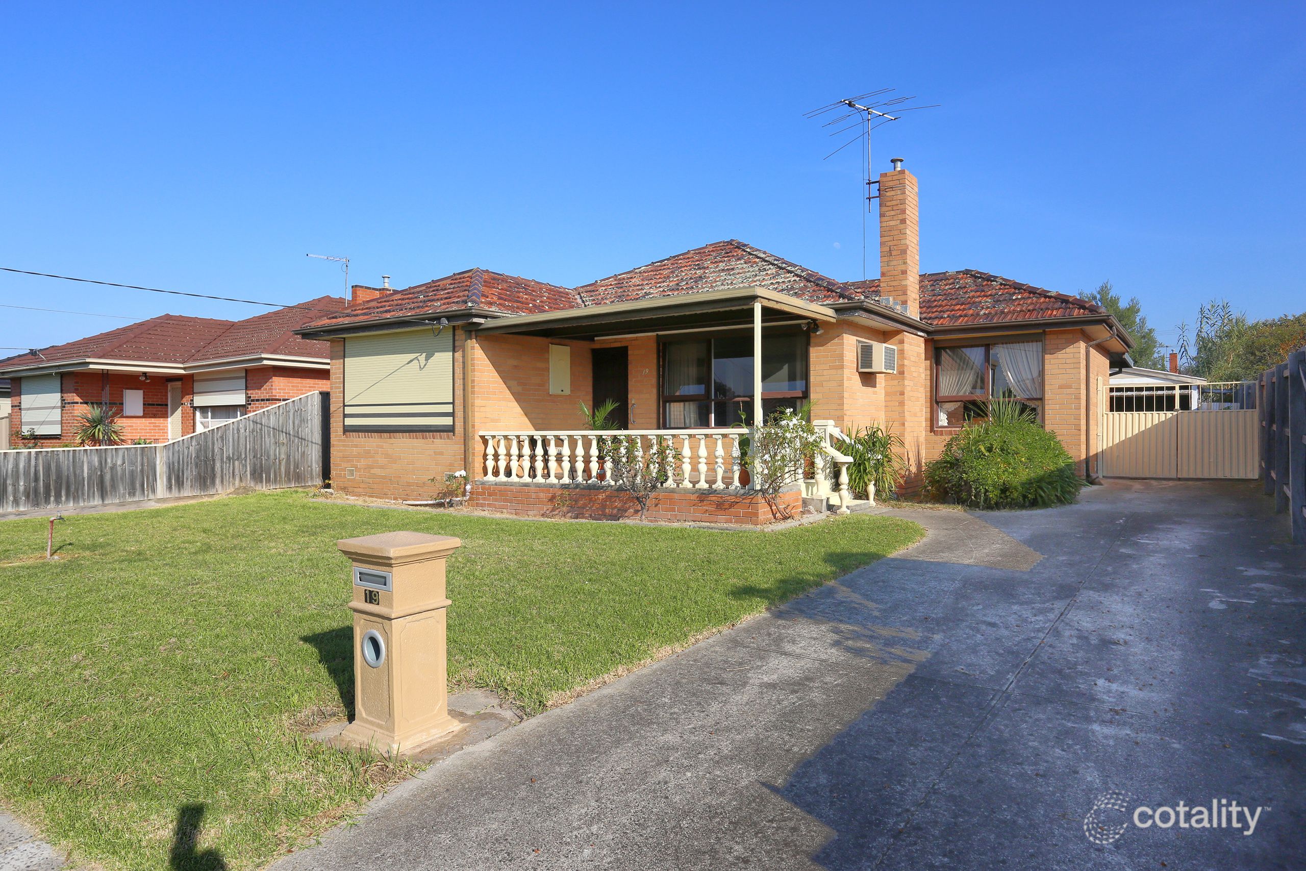 19 Oxford St, Hadfield, VIC 3046