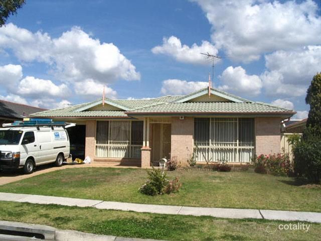 20 Coonabarabran Cres, Hoxton Park, NSW 2171