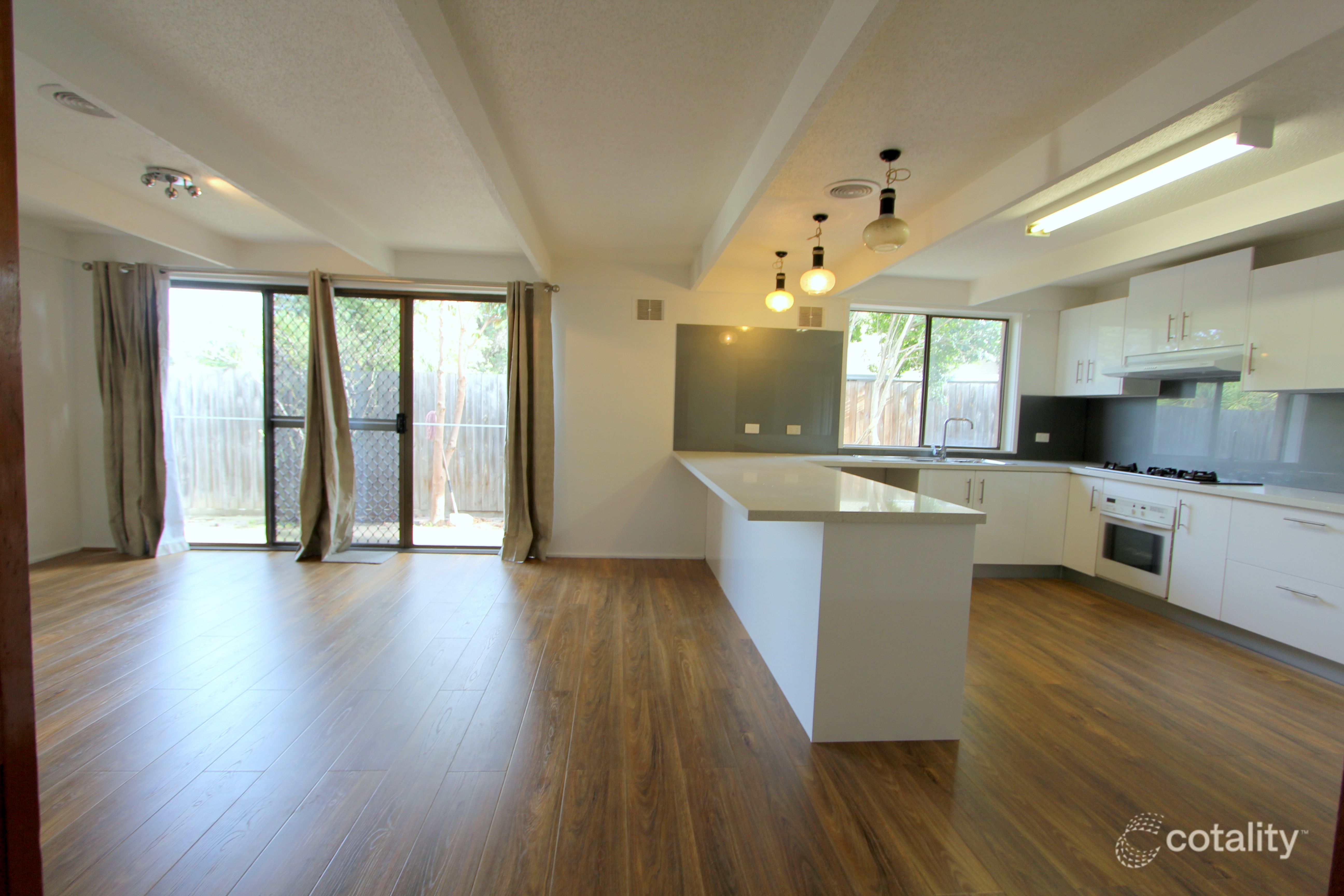 28 Andleon Way, Springvale South, VIC 3172