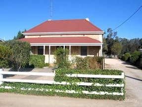 6 Young St, Yorketown, SA 5576