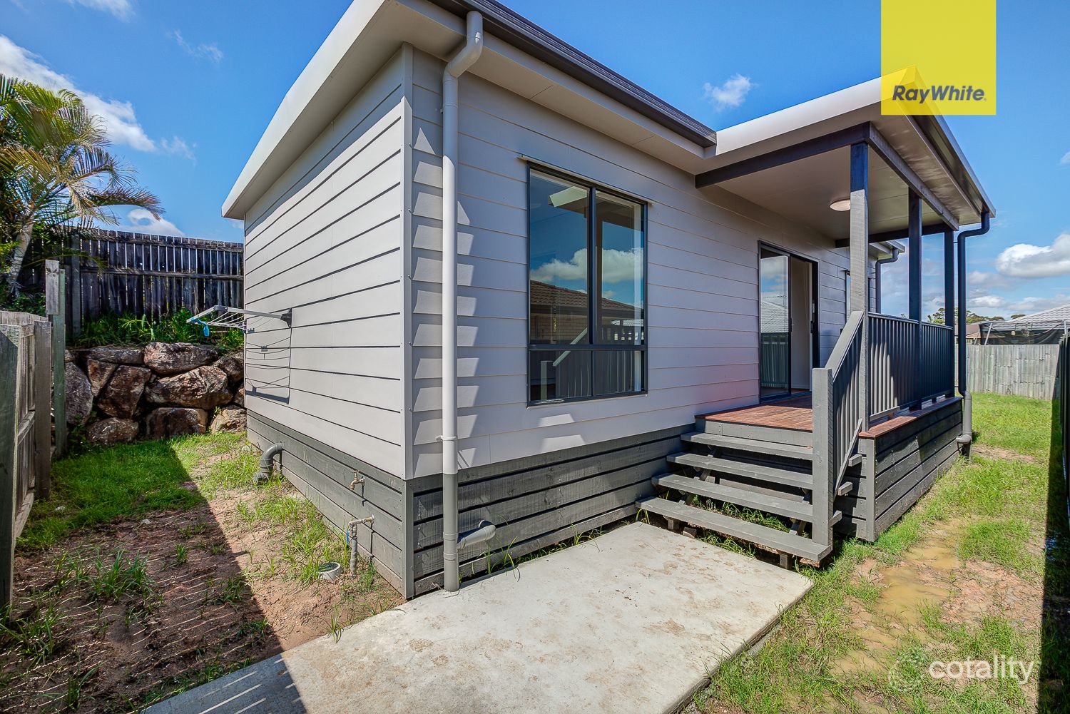 8 Barker Cl, Goodna, QLD 4300