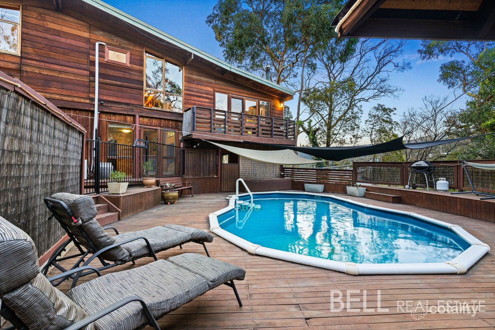 2 Roma Pde, Upwey, VIC 3158
